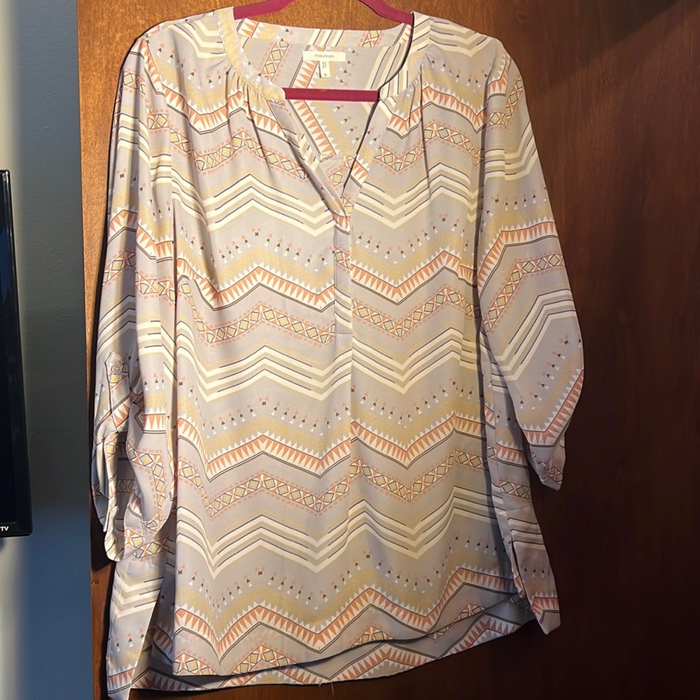 Last chance before I donate! Maurices plus-size office work blouse